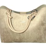 Γυναικεία Tote Τσάντα Μπεζ Suede Look με Μεταλλικές Λεπτομέρειες