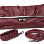 Γυναικείο Clutch Φάκελος σε Μπορντό Χρώμα με Σούρες, Μεταλλικό Kiss-Lock Κούμπωμα & Αποσπώμενα Λουράκια
